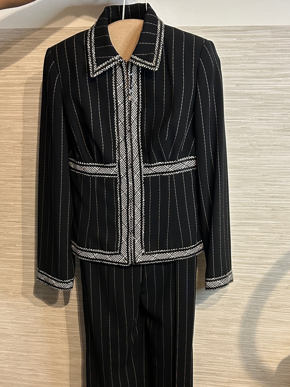 Vintage Alberto Makali Suit Black Pinstripe Accordion Pleat Pant 8 Jacket 10